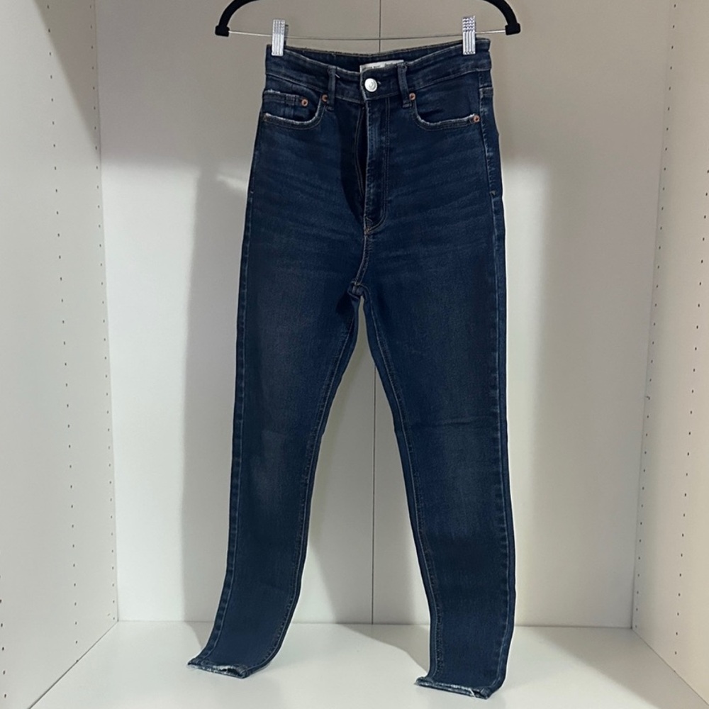 Stradivarius Dark Blue Skinny Jeans